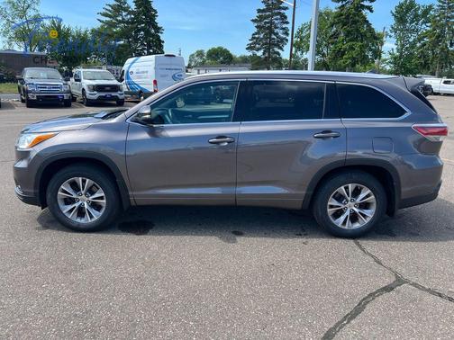 Predawn Gray Mica 2014 Toyota Highlander XLE