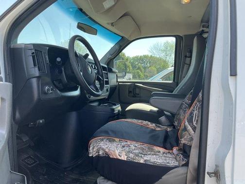 2013 Chevrolet Express 2500 Work Van