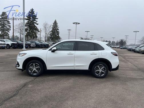 Platinum White Pearl 2024 Honda HR-V EX-L