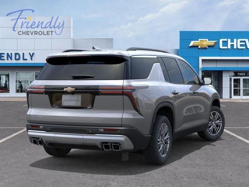 Sterling Gray Metallic 2026 Chevrolet Traverse LT