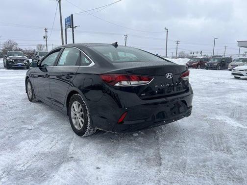 2019 Hyundai SONATA SE