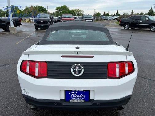 Performance White 2012 Ford Mustang V6 Premium