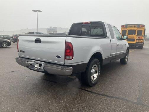 2003 Ford F-150 XL SuperCab