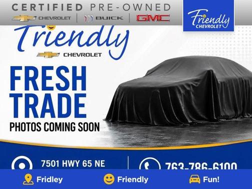 Silver Ice Metallic 2017 Chevrolet Traverse LS