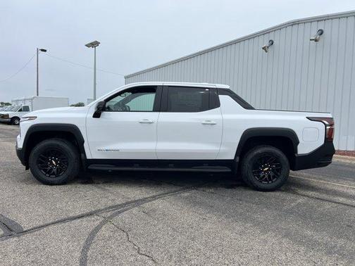 2025 Chevrolet Silverado EV LT