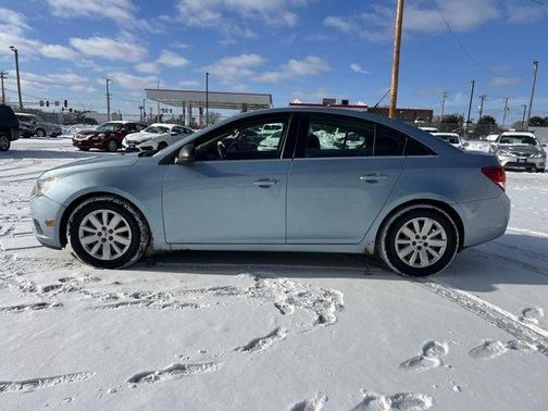 2011 Chevrolet Cruze LS
