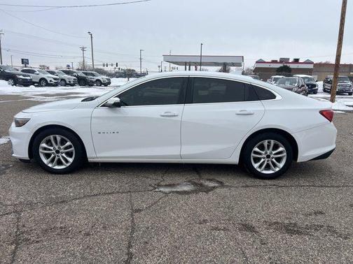 2017 Chevrolet Malibu 1LT