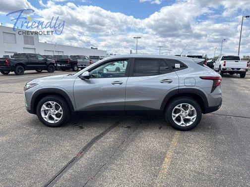 Sterling Gray Metallic 2026 Chevrolet Trax LS