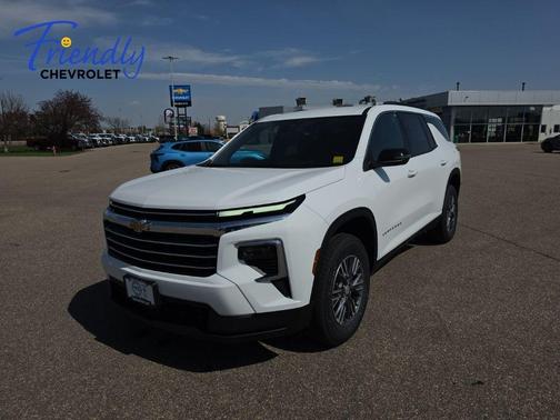Summit White 2026 Chevrolet Traverse LT
