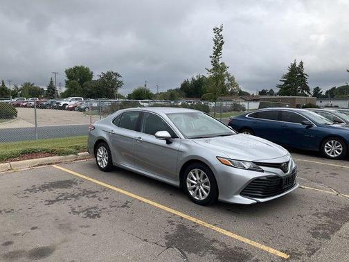 2020 Toyota Camry LE