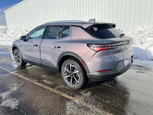 2026 Chevrolet Equinox EV LT 2