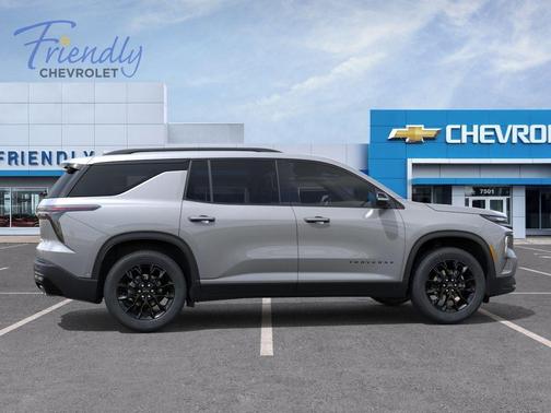 Sterling Gray Metallic 2026 Chevrolet Traverse LT
