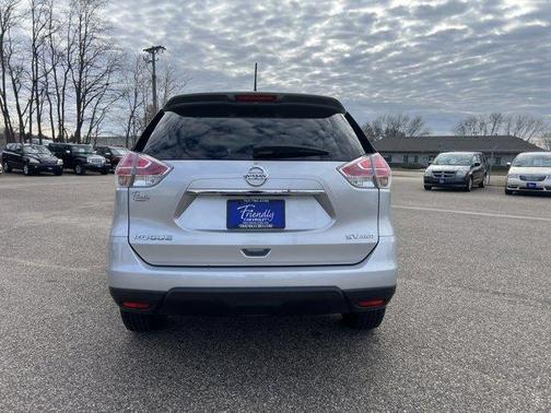 2015 Nissan Rogue SV