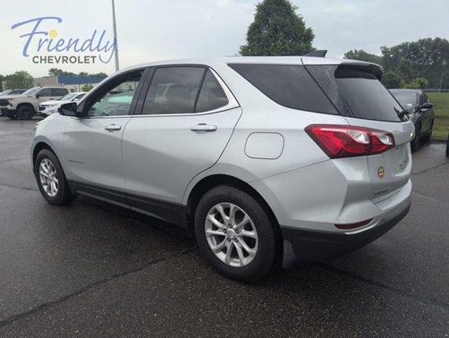 Silver Ice Metallic 2018 Chevrolet Equinox 1LT