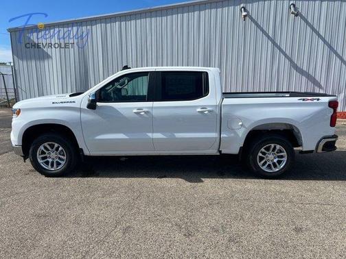 Summit White 2026 Chevrolet Silverado 1500 LT