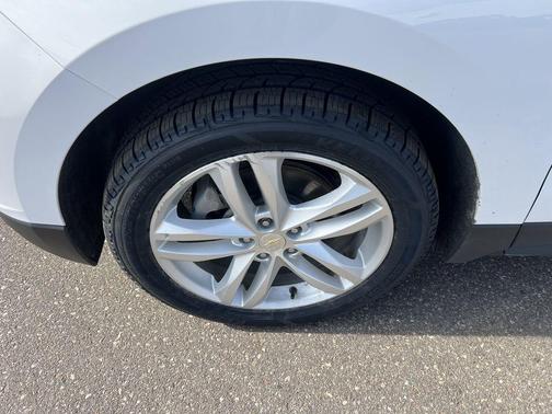 2020 Chevrolet Equinox Premier w/2LZ