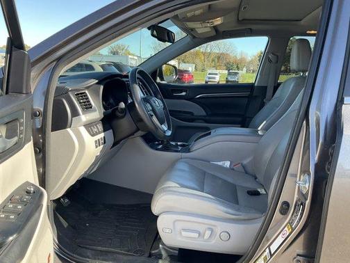 2015 Toyota Highlander Limited