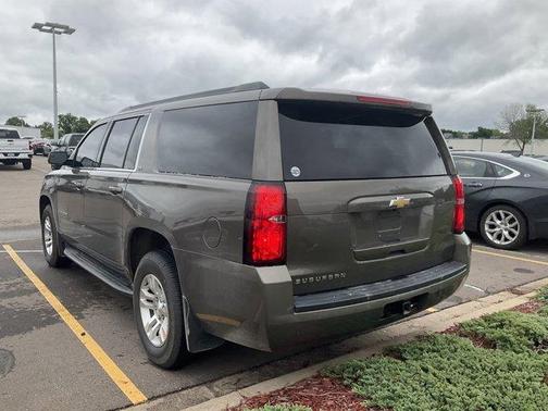 2016 Chevrolet Suburban LS