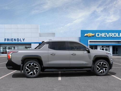 2025 Chevrolet Silverado EV RST