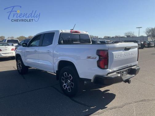 Summit White 2023 Chevrolet Colorado Z71
