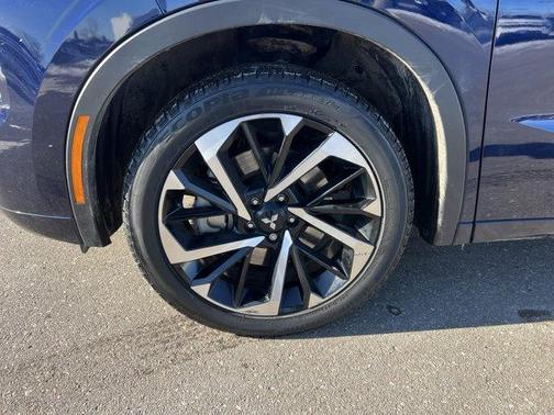 2023 Mitsubishi Outlander SEL