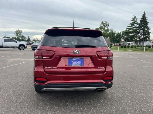 2020 Kia Sorento EX V6