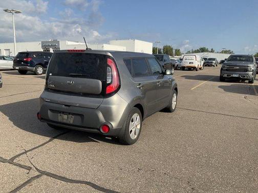 2016 Kia Soul Base