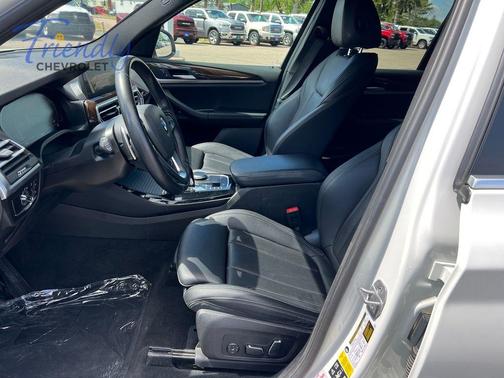 Alpine White 2024 BMW X3 xDrive30i