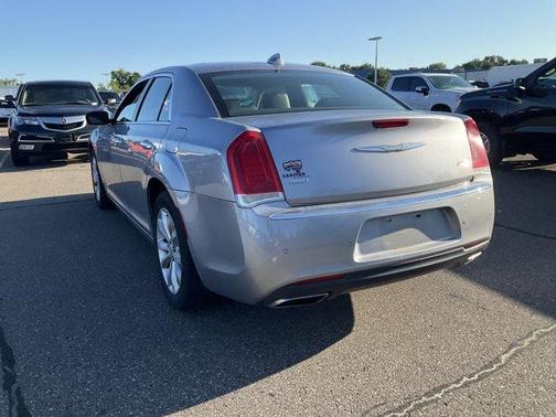 2016 Chrysler 300C Base