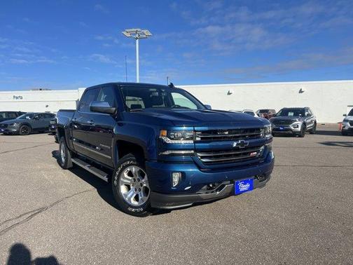 2017 Chevrolet Silverado 1500 2LZ