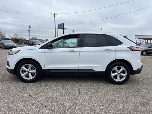 2019 Ford Edge SE