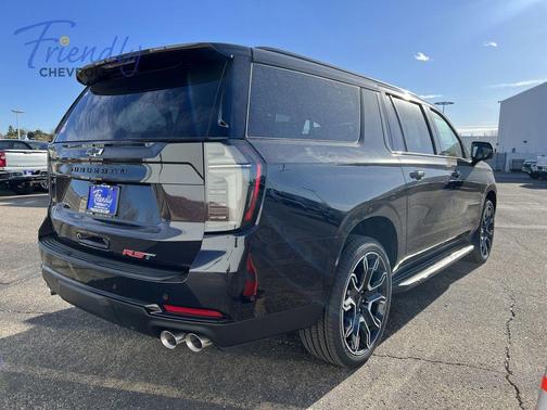 Dark Ash Metallic 2026 Chevrolet Suburban RST