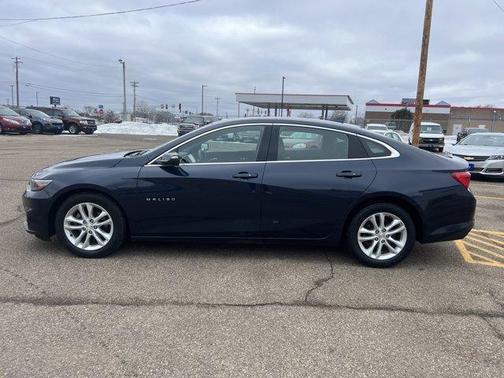 2017 Chevrolet Malibu 1LT
