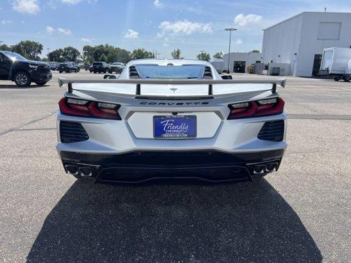 2026 Chevrolet Corvette Stingray w/2LT