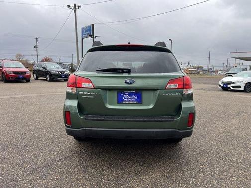 2011 Subaru Outback 2.5i Limited
