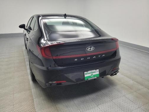 2022 Hyundai SONATA SEL