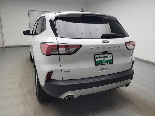 White 2020 Ford Escape SE