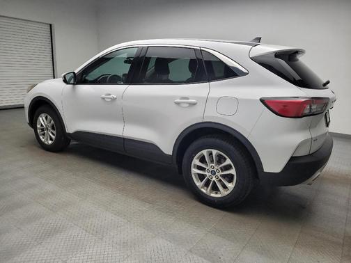 White 2020 Ford Escape SE
