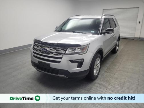 Ingot Silver Metallic 2018 Ford Explorer XLT