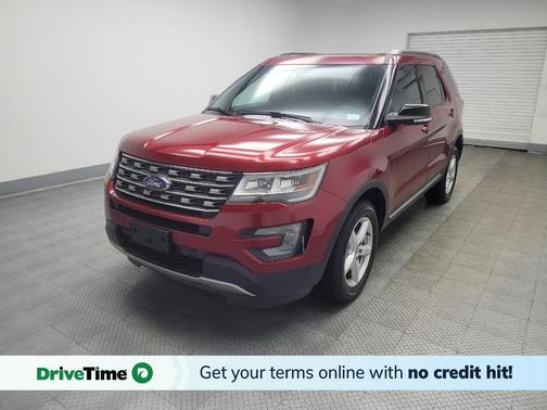 Red 2017 Ford Explorer XLT