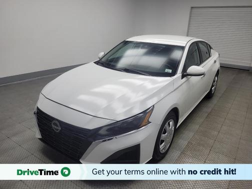Glacier White 2023 Nissan Altima S FWD
