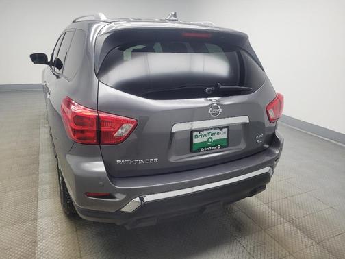 2019 Nissan Pathfinder SL