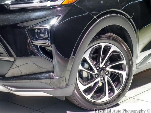 Mosaic Black Metallic 2023 Chevrolet Bolt EUV FWD Premier
