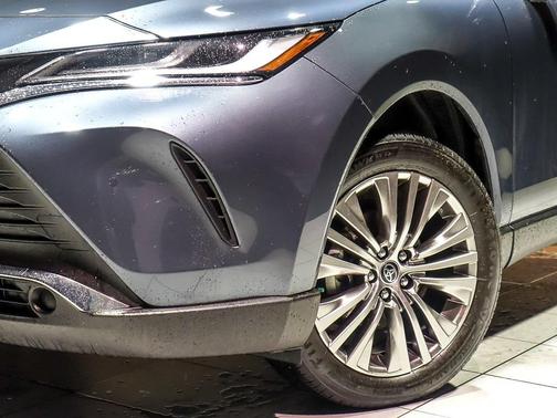 2021 Toyota Venza XLE