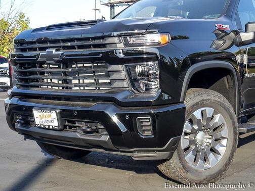 2026 Chevrolet Silverado 2500 Custom