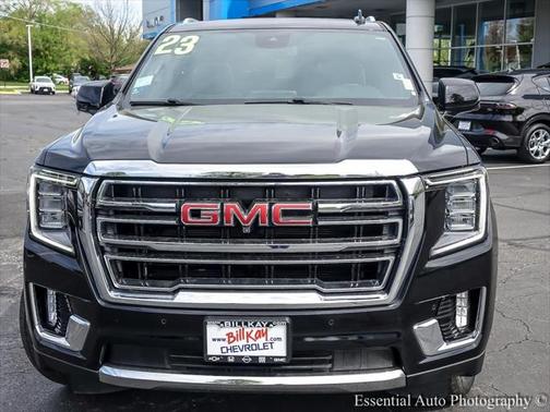 2023 GMC Yukon SLT