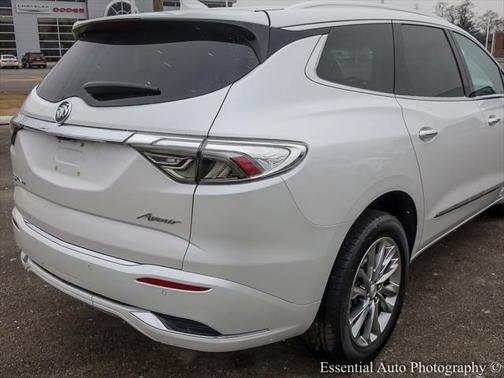 2022 Buick Enclave AWD Avenir