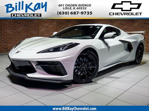 Arctic White 2026 Chevrolet Corvette Stingray w/1LT