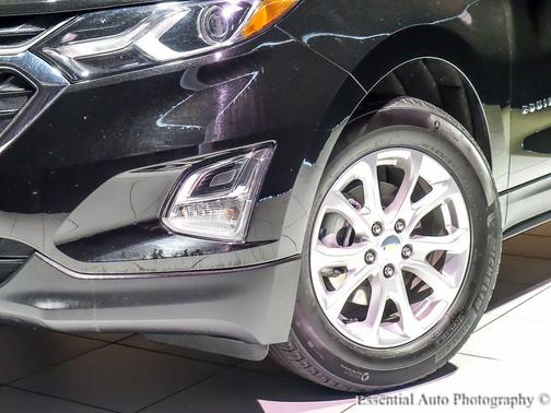 Mosaic Black Metallic 2021 Chevrolet Equinox LS