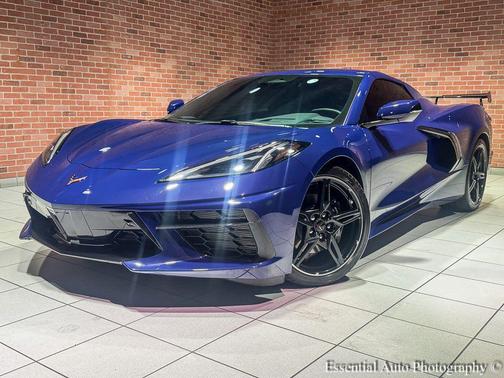 2025 Chevrolet Corvette Stingray w/2LT